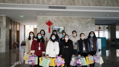 女神節(jié)丨致全體女神：愿你一生努力，一生被愛~